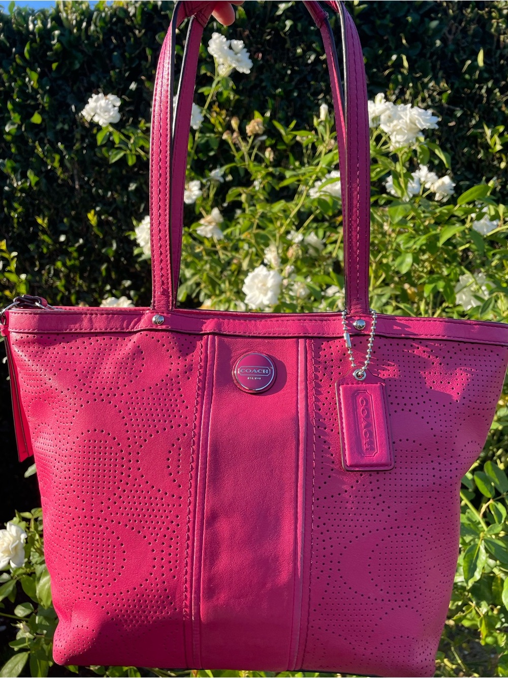 Coach 22497 Hot Pink Perforated Signature C Leather Tote Shoulder Bag Hangtag